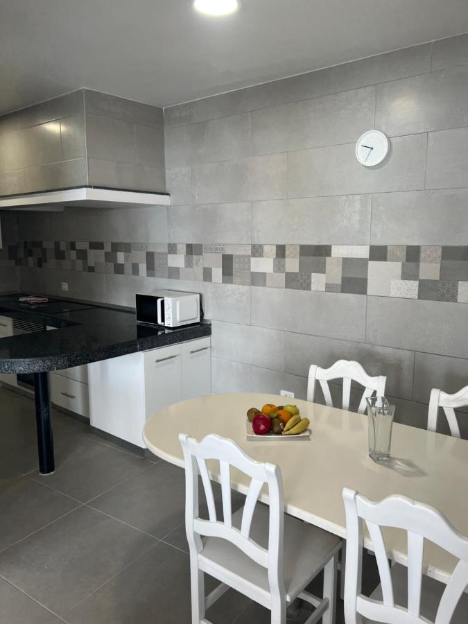 Edificio Playa Chica Διαμέρισμα Ελ Μέντανο Εξωτερικό φωτογραφία